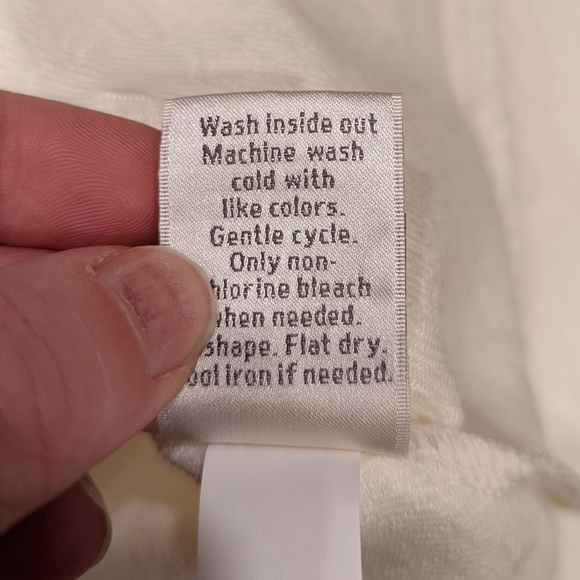 Disney themed White Textured Skirt - Picture 3 of 6